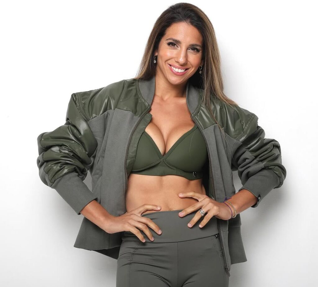 Social media star Cinthia Fernández.
